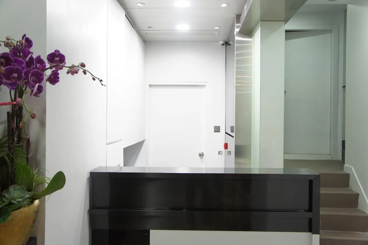 Homy Central Hong Kong 3*,