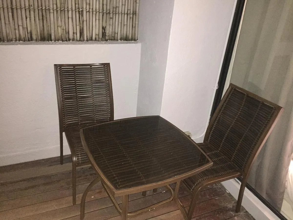 Homy Central 3*, Hongkong